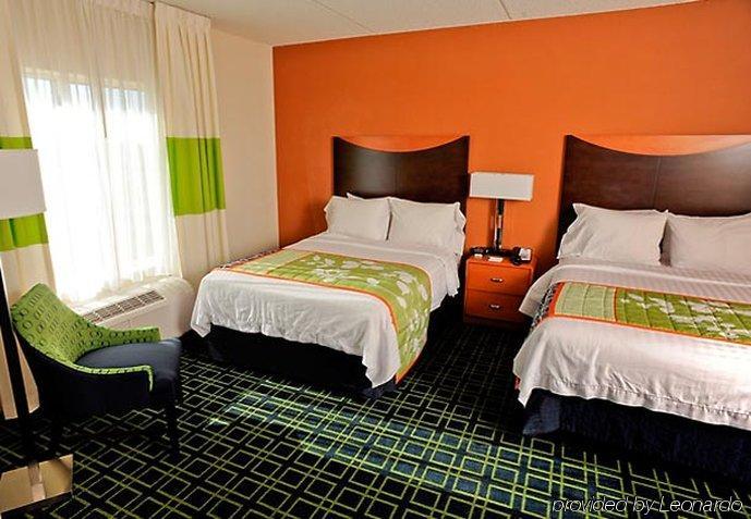 Fairfield Inn & Suites Кеннетт-Сквер Номер фото